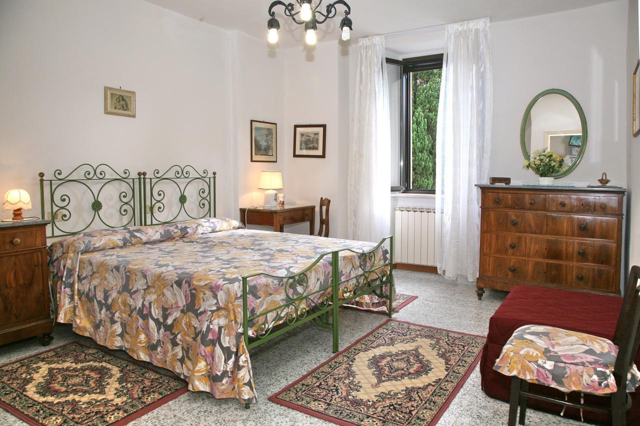 Agriturismo Villa Mozart Nel Verde กุบบีโอ ภายนอก รูปภาพ