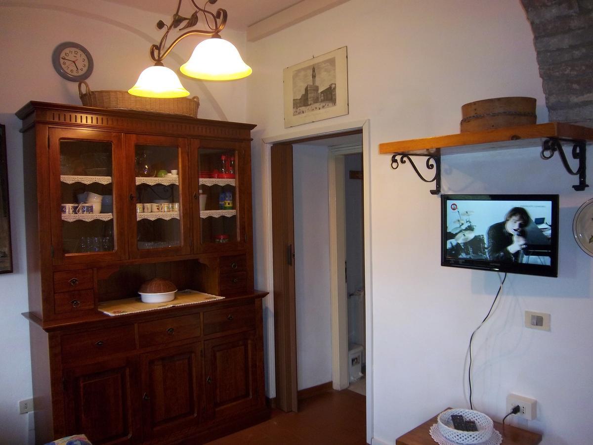 Agriturismo Villa Mozart Nel Verde กุบบีโอ ภายนอก รูปภาพ